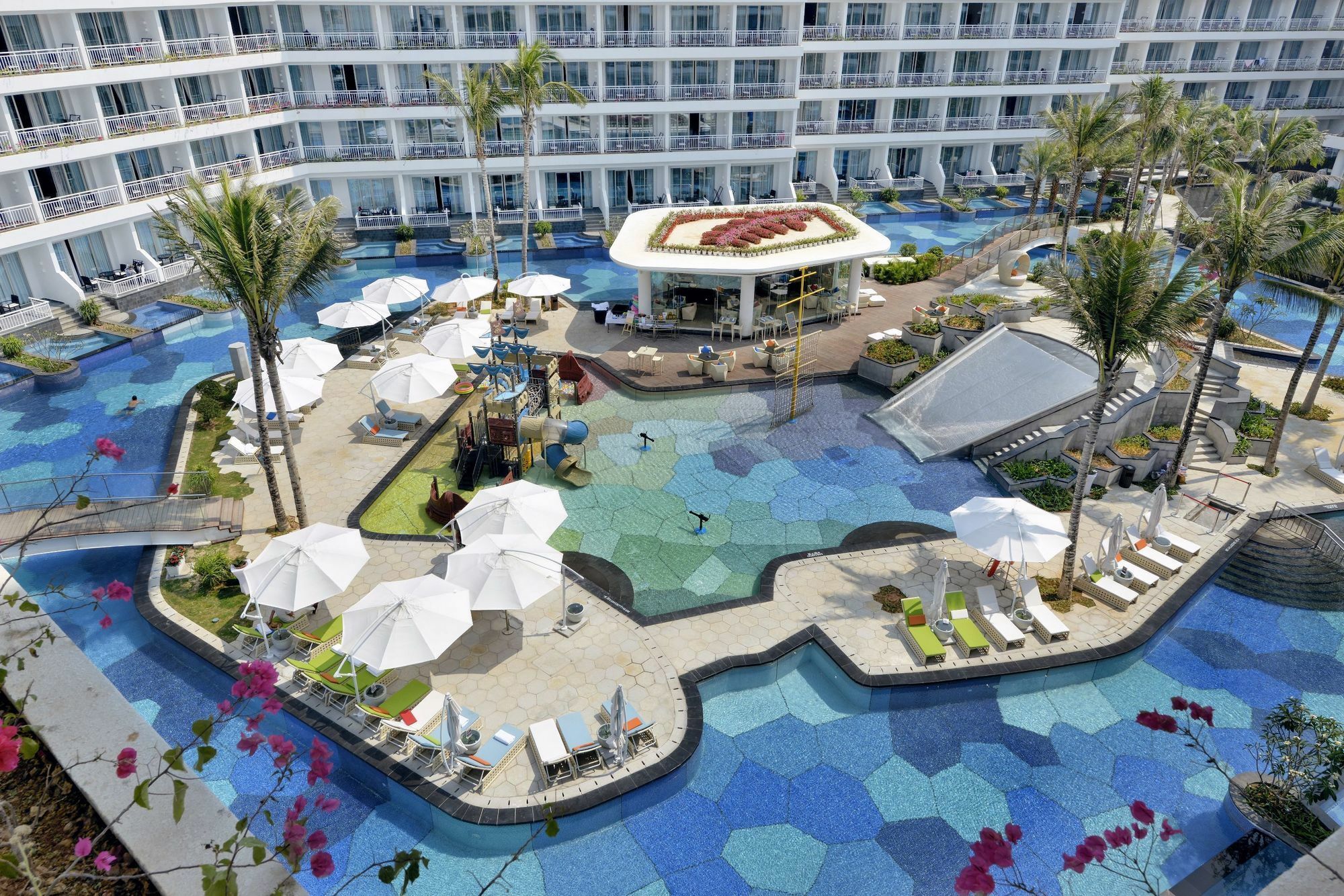 Luoyushangcun Palace Resort Yalong Bay Sanya מראה חיצוני תמונה