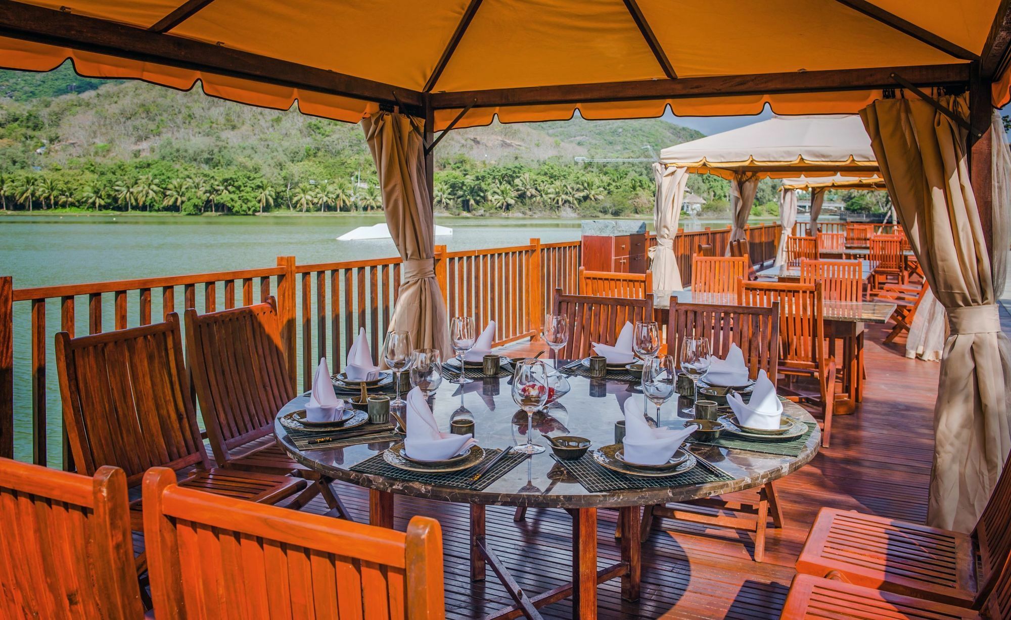 Luoyushangcun Palace Resort Yalong Bay Sanya מראה חיצוני תמונה